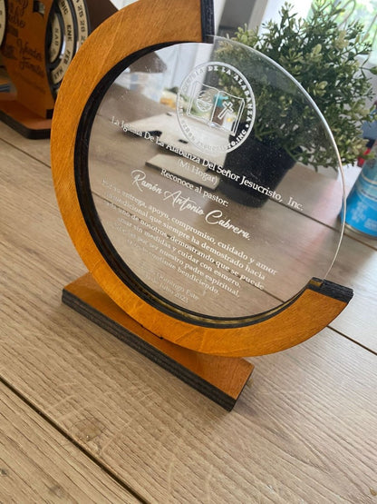 Reconocimiento acrílico y virola | ESCRIBENOS POR WHATSAPP AL +18293463361 - Felt Craft RD