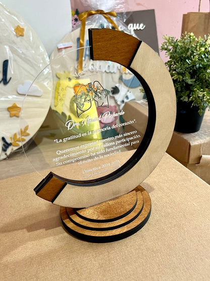 Reconocimiento en madera y acrilico - Felt Craft RD