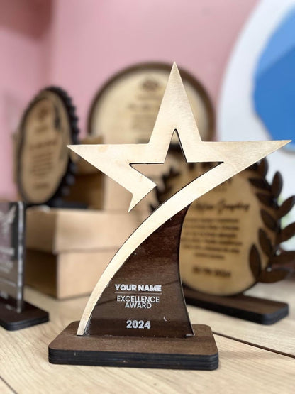 Reconocimientos personalizados en Madera y acrilico - Felt Craft RD