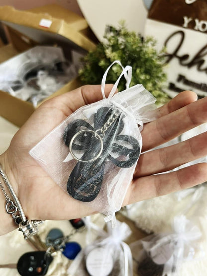 Souvenir de bautismo personalizado en madera