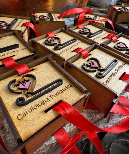 Residencia medica regalo personalizado en madera - Felt Craft RD