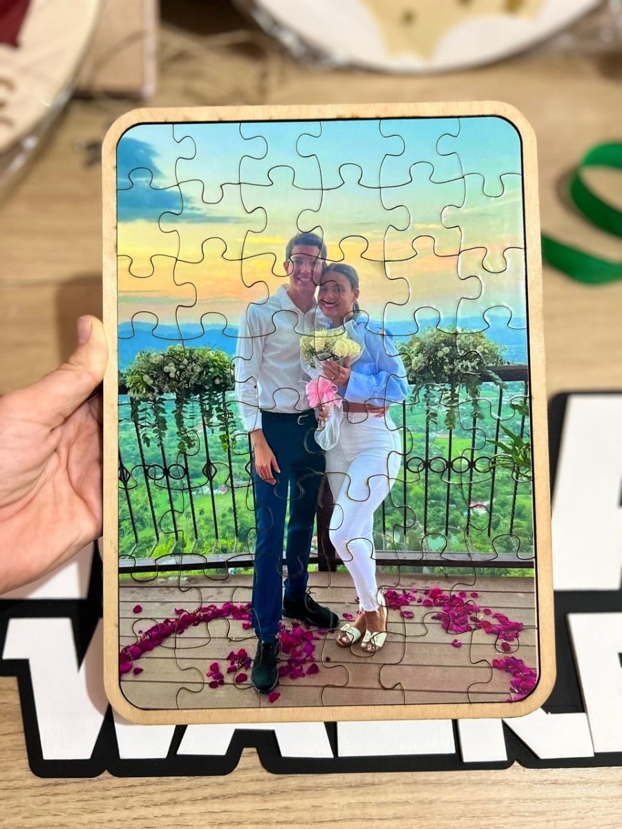 Rompecabezas personalizado para ocasiones especiales, hecho en madera