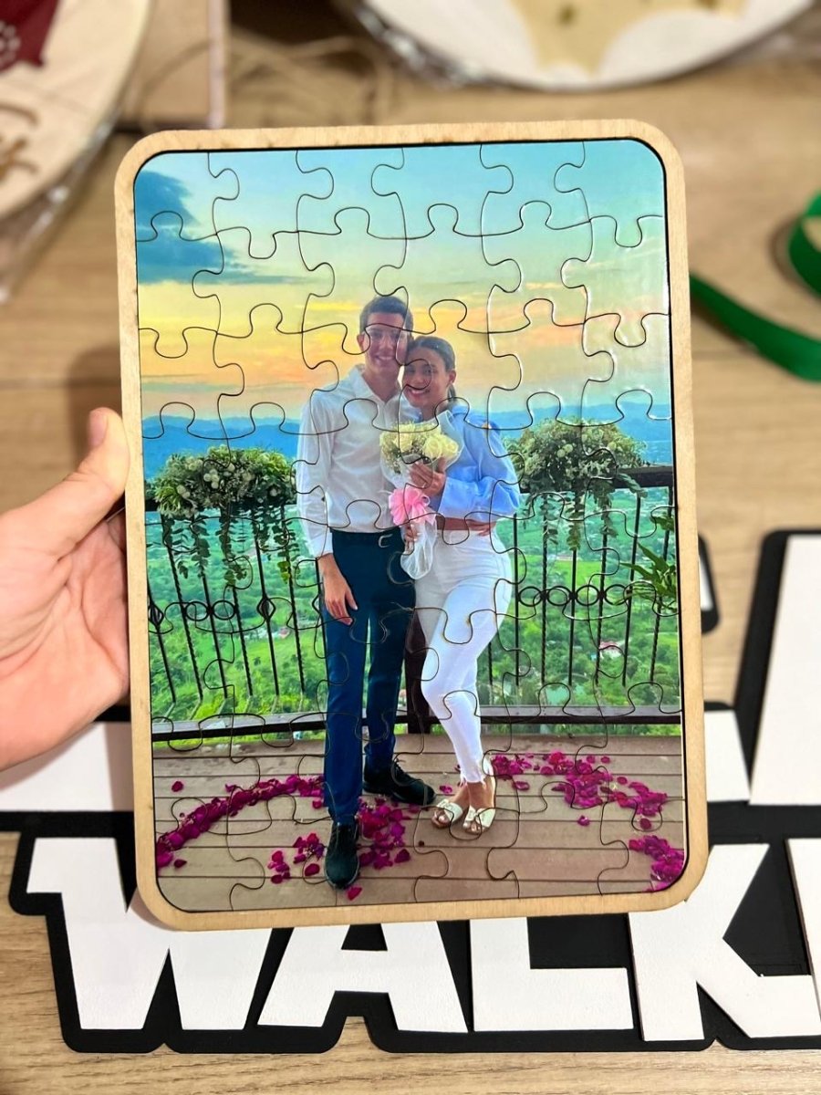 Rompecabezas personalizado para ocasiones especiales, hecho en madera