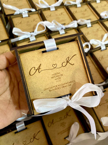 Souvenir de caja para boda personalizado de madera - Felt Craft RD
