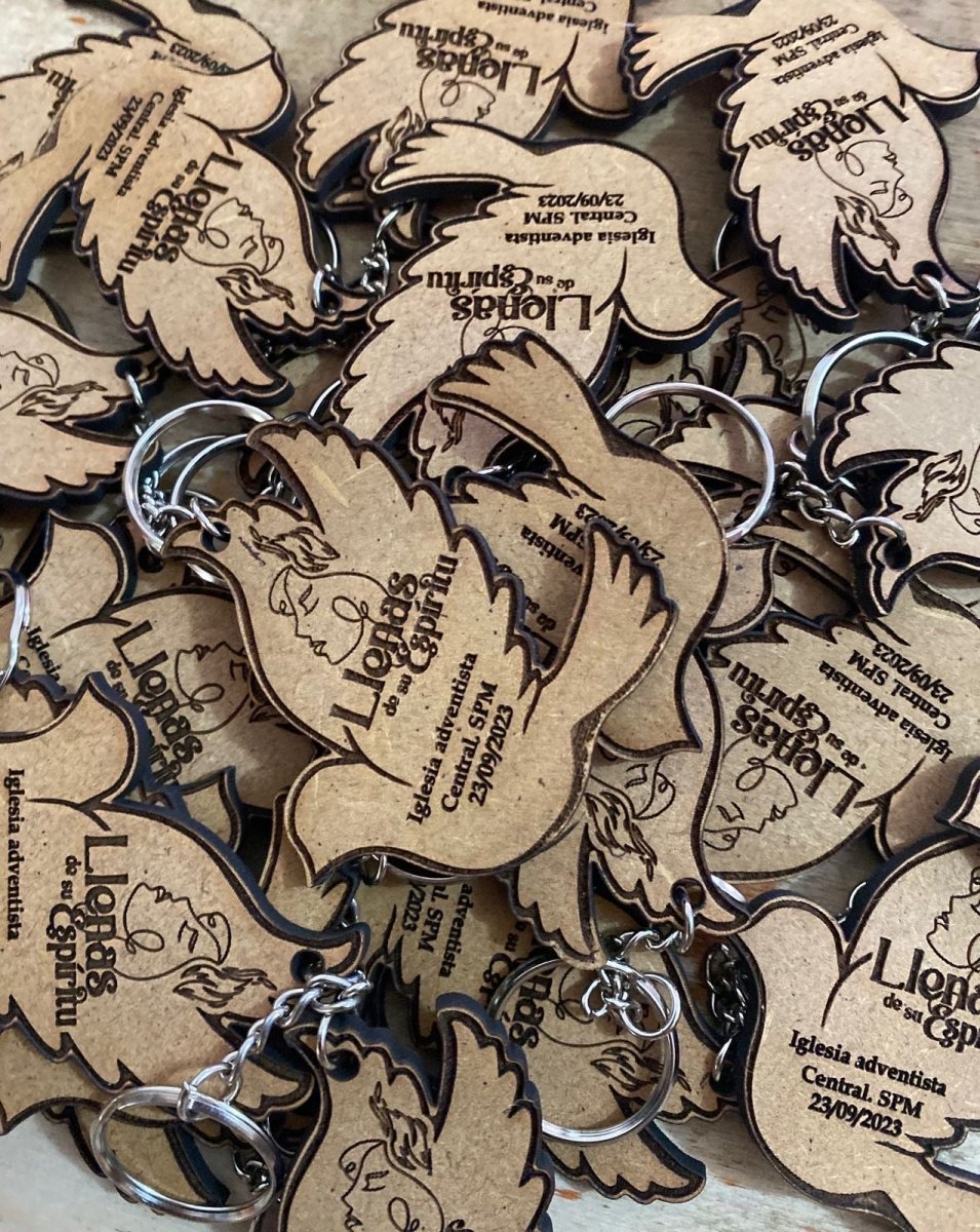 Souvenir de cajitas con llaveros en forma de paloma personalizado para eventos - Felt Craft RD