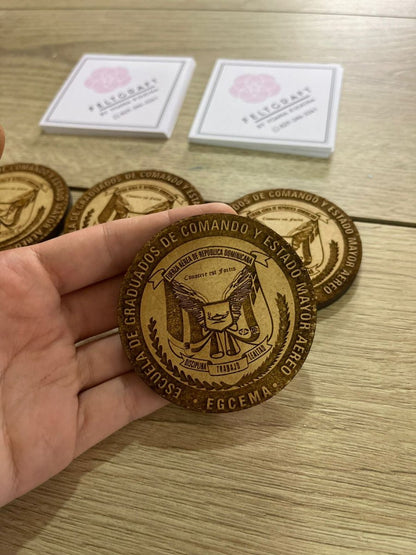 Souvenir de cajitas con medalla para el ejército personalizados en Santo Domingo - Felt Craft RD