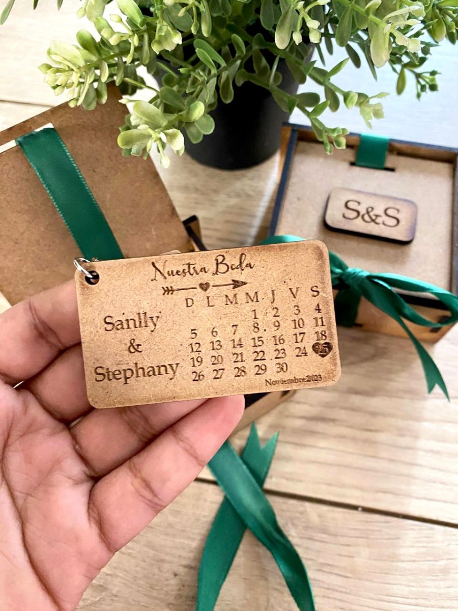 Souvenir de cajitas personalizadas para boda de madera - Felt Craft RD