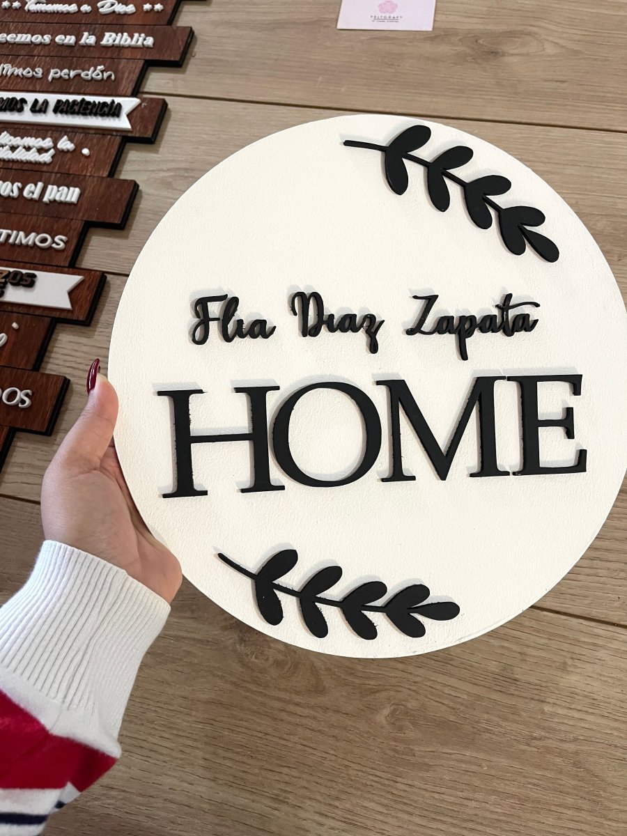 Welcome Home Door Hanger Family – Felt Craft RD