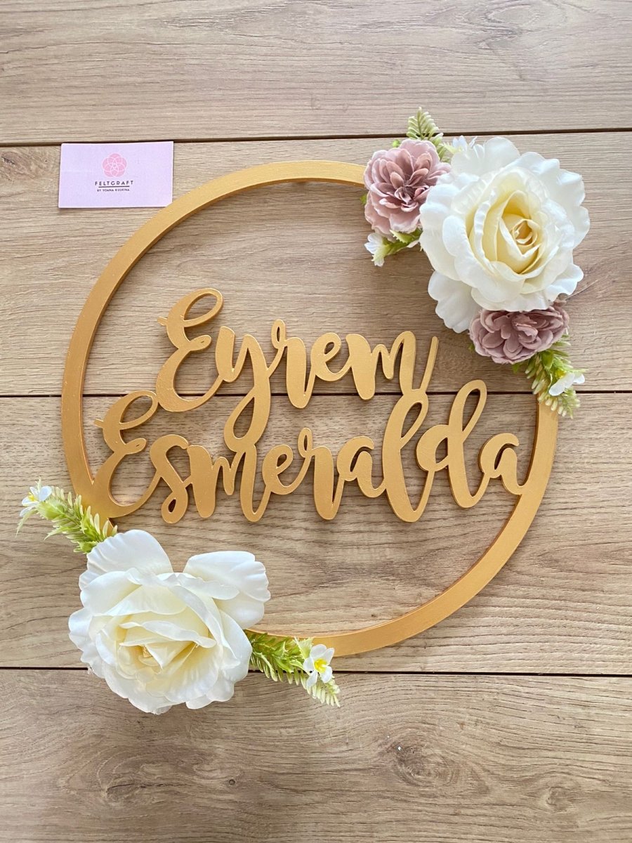 White Roses Flowers Baby girl door Hanger - Felt Craft RD