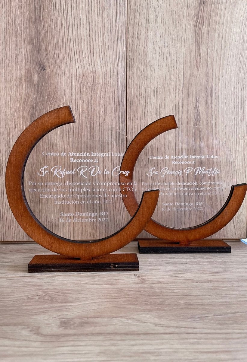 Reconocimiento acrílico y virola | ESCRIBENOS POR WHATSAPP AL +18293463361 - Felt Craft RD